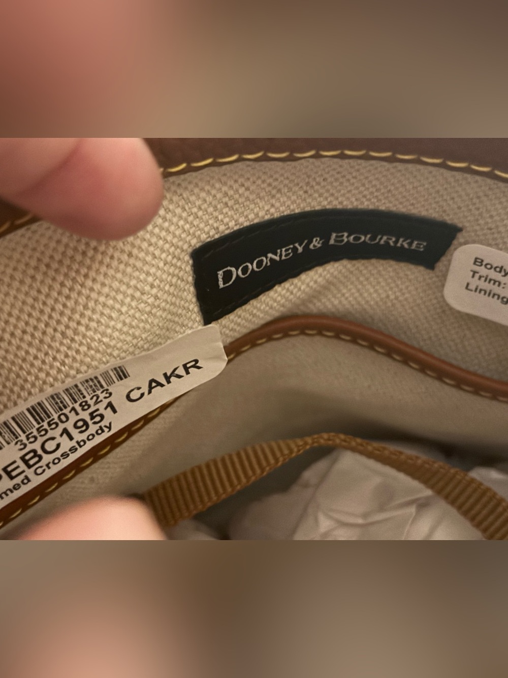 Vintage Classic Dooney & Bourke Pebbled Leather Domed Crossbody in Caramel NWOT - Picture 7 of 8